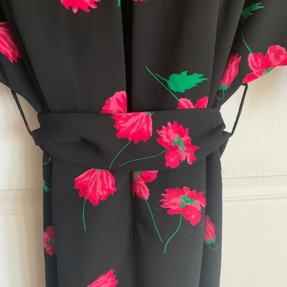 ZARA V-neck Floral jumpsuit - Picture 3 of 6